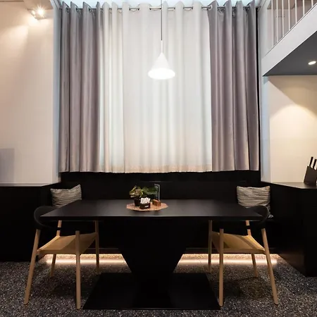 Pepper Suite-2